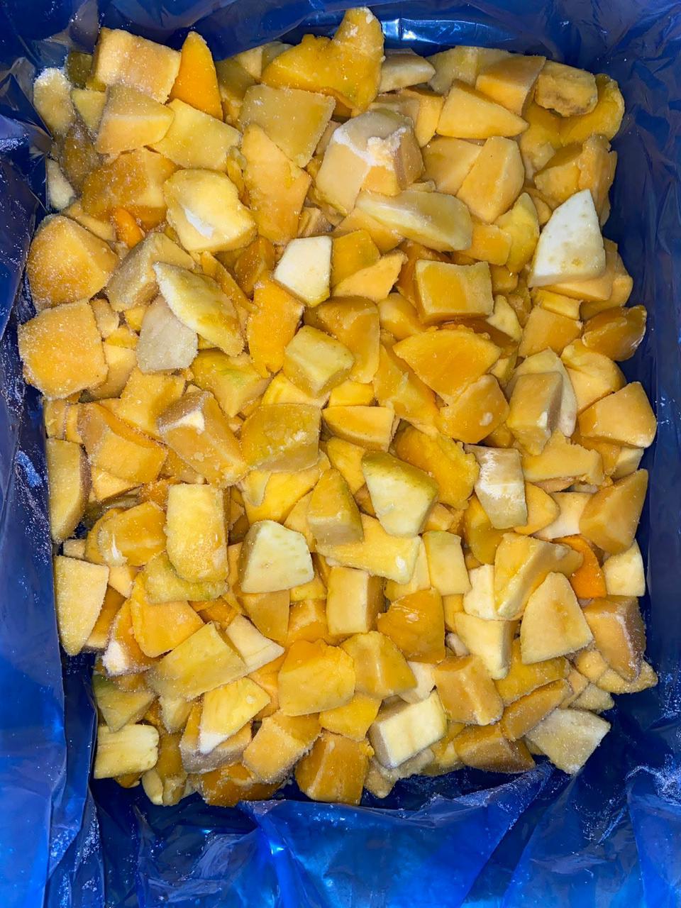 IQF frozen Egyptian mango cubes